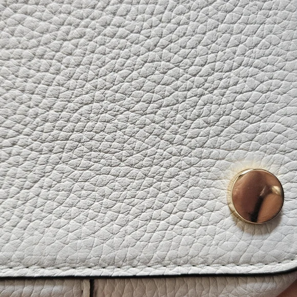 Michael Kors White Leather Tote Bag - Picture 6 of 9